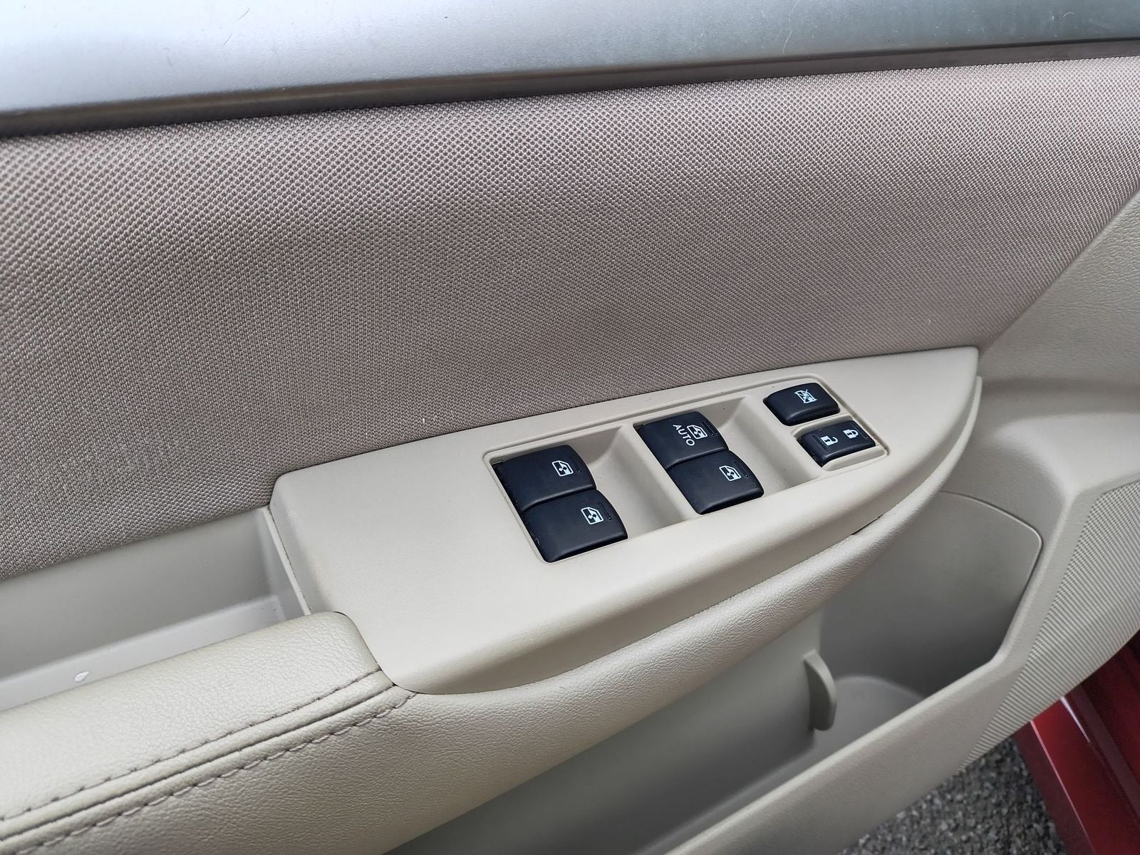 2014 Subaru Legacy 2.5i