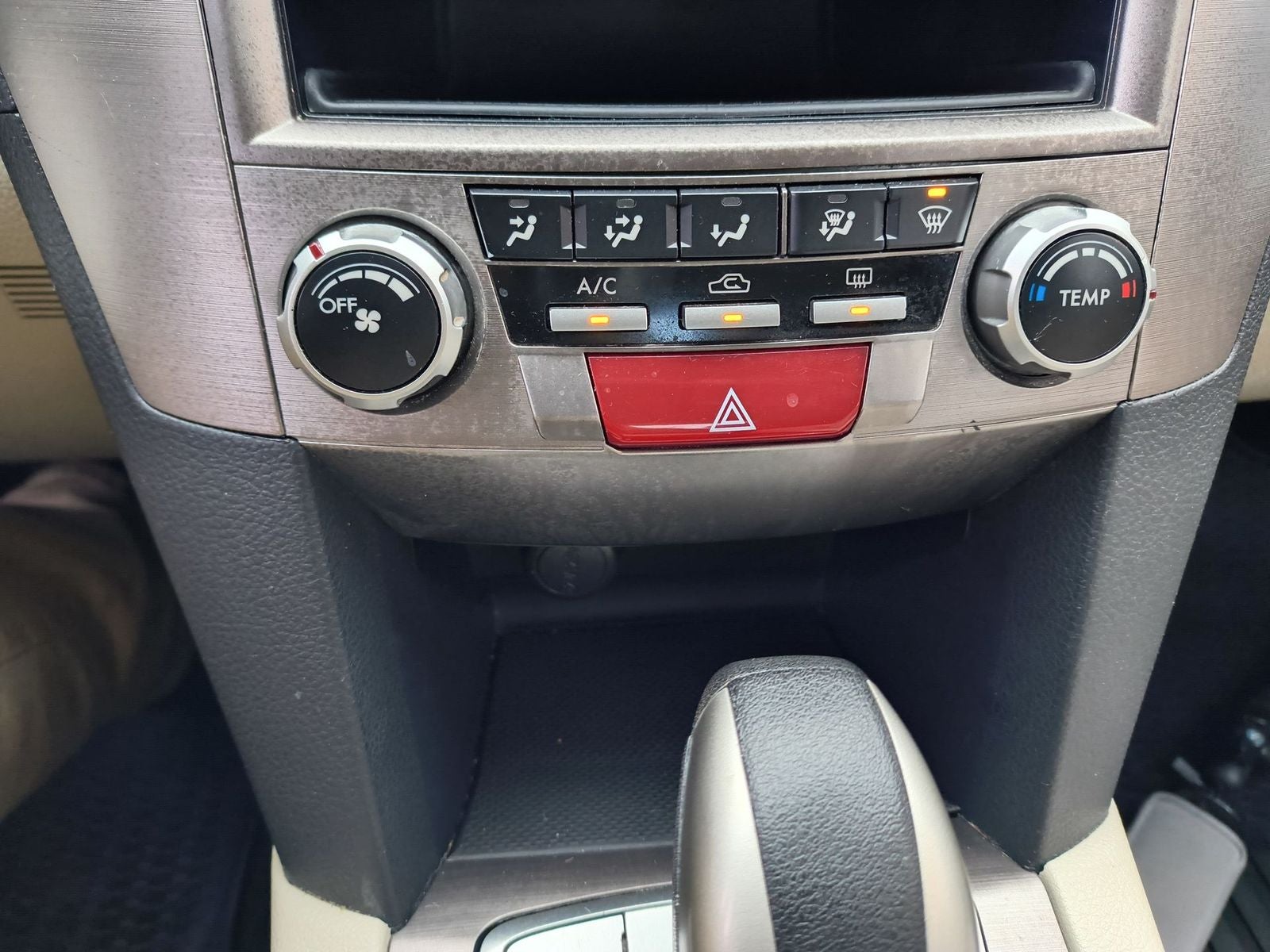 2014 Subaru Legacy 2.5i