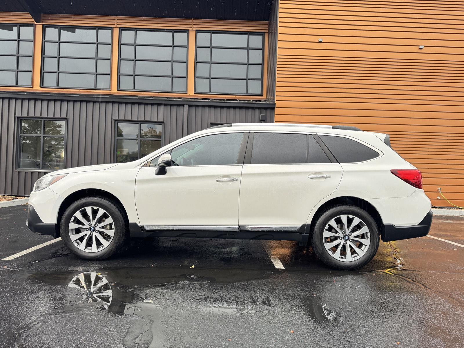 2019 Subaru Outback Touring