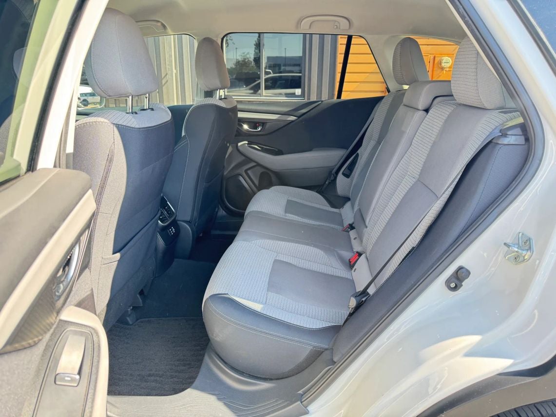 2023 Subaru Outback Premium Wagon 4D
