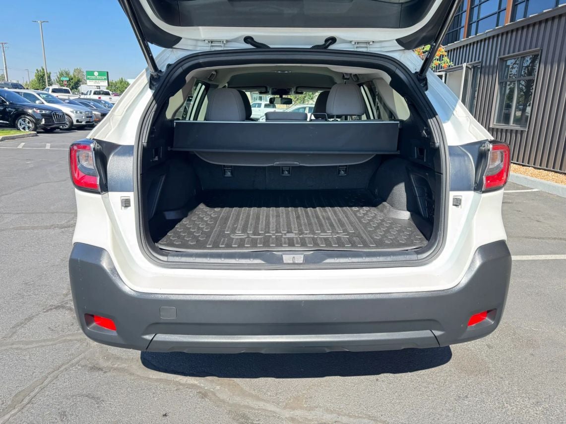 2023 Subaru Outback Premium Wagon 4D