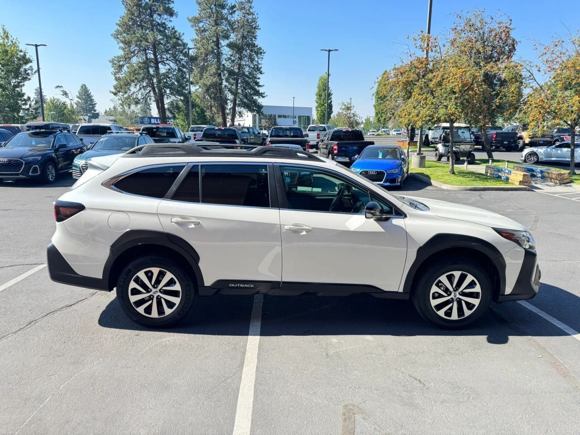 2023 Subaru Outback Premium Wagon 4D