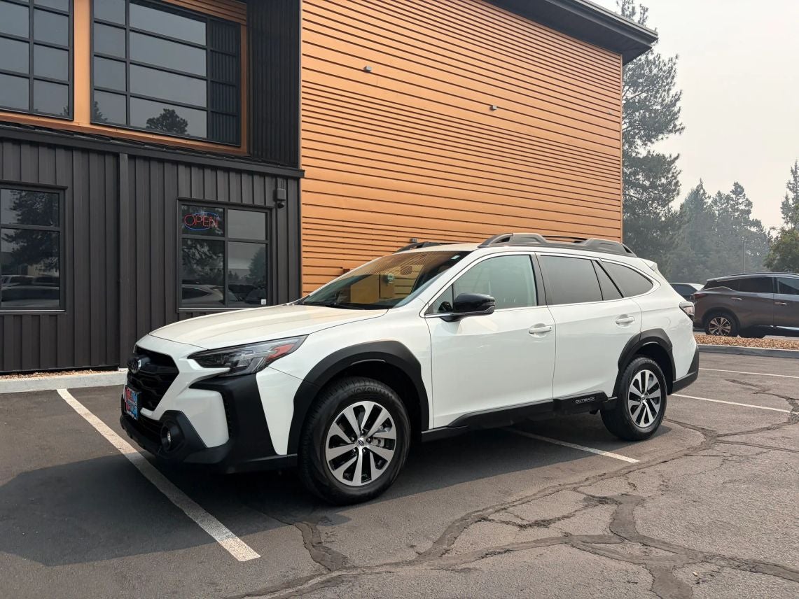 2023 Subaru Outback Premium Wagon 4D