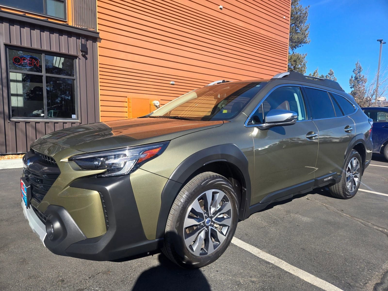 2024 Subaru Outback Touring XT