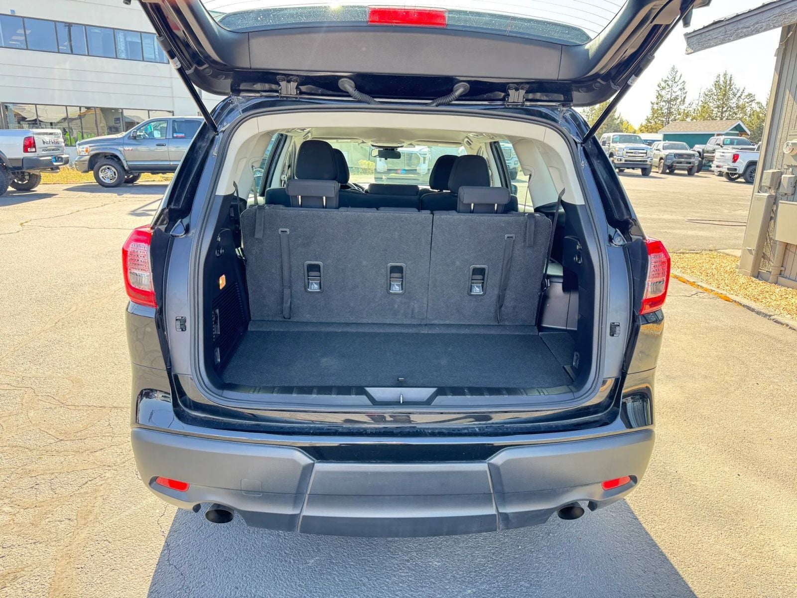 2023 Subaru Ascent Base