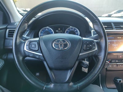 2016 Toyota Camry XLE