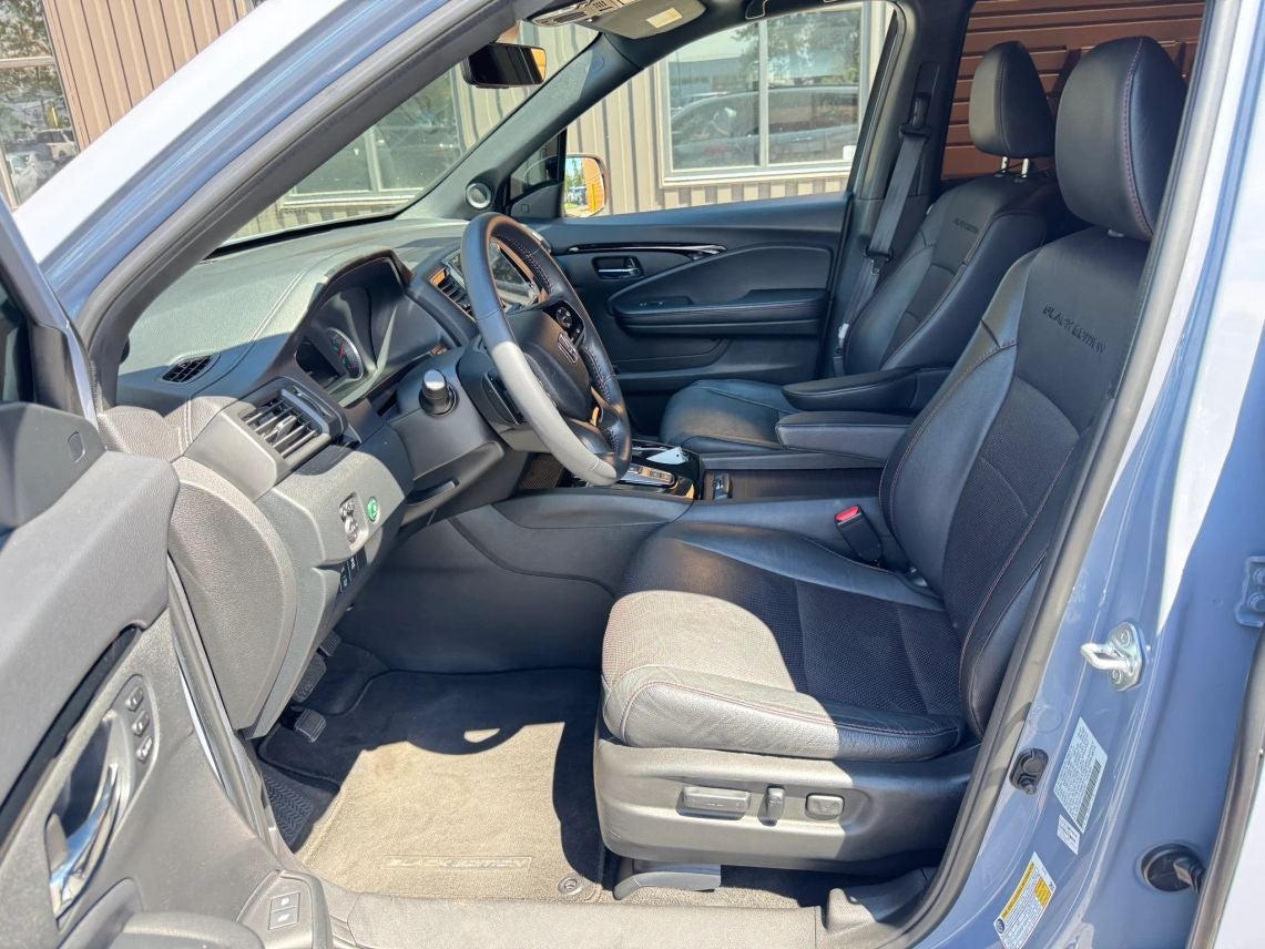 2022 Honda Pilot Black Edition Sport Utility 4D