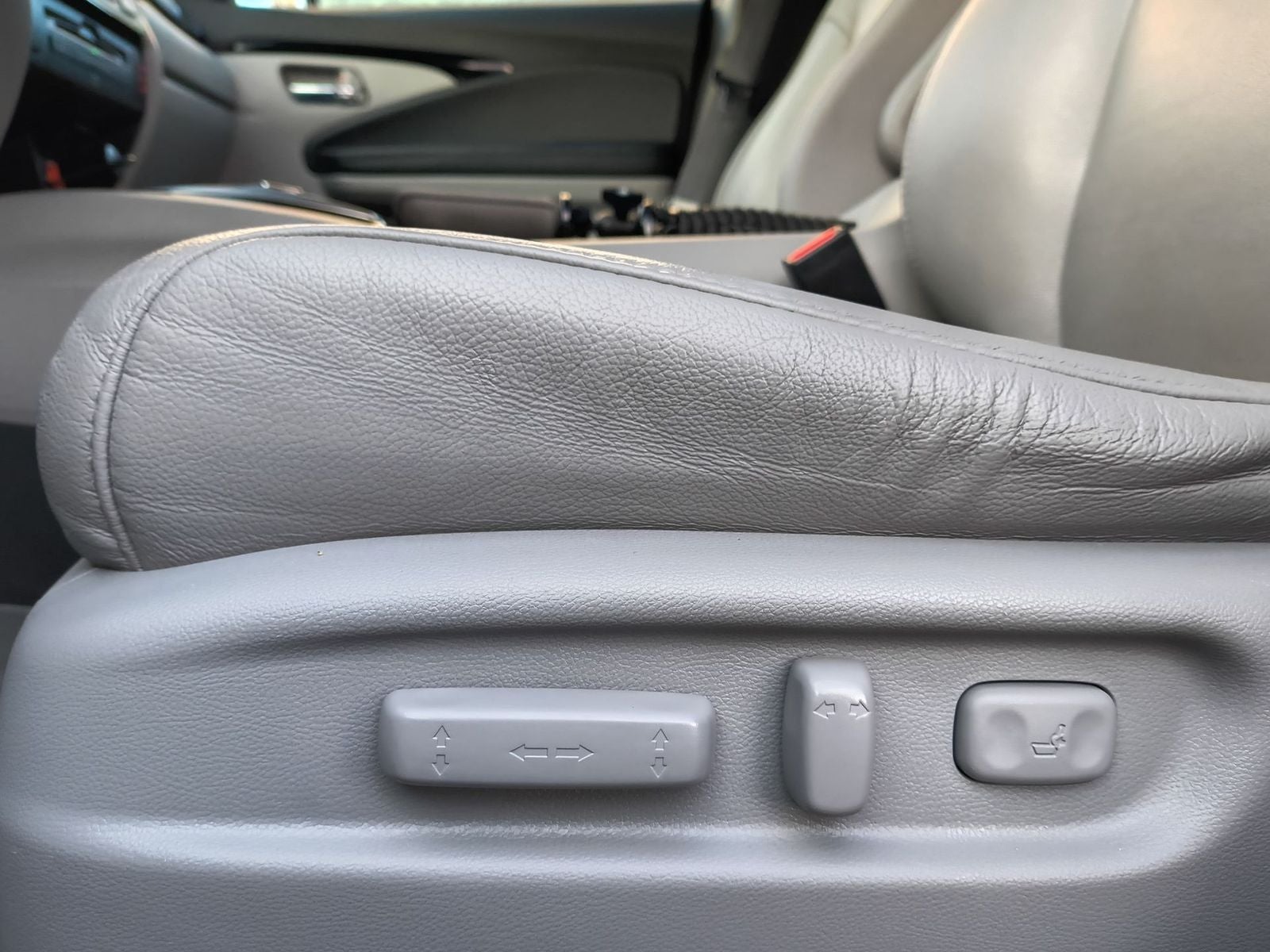 2022 Honda Pilot Touring 8 Passenger