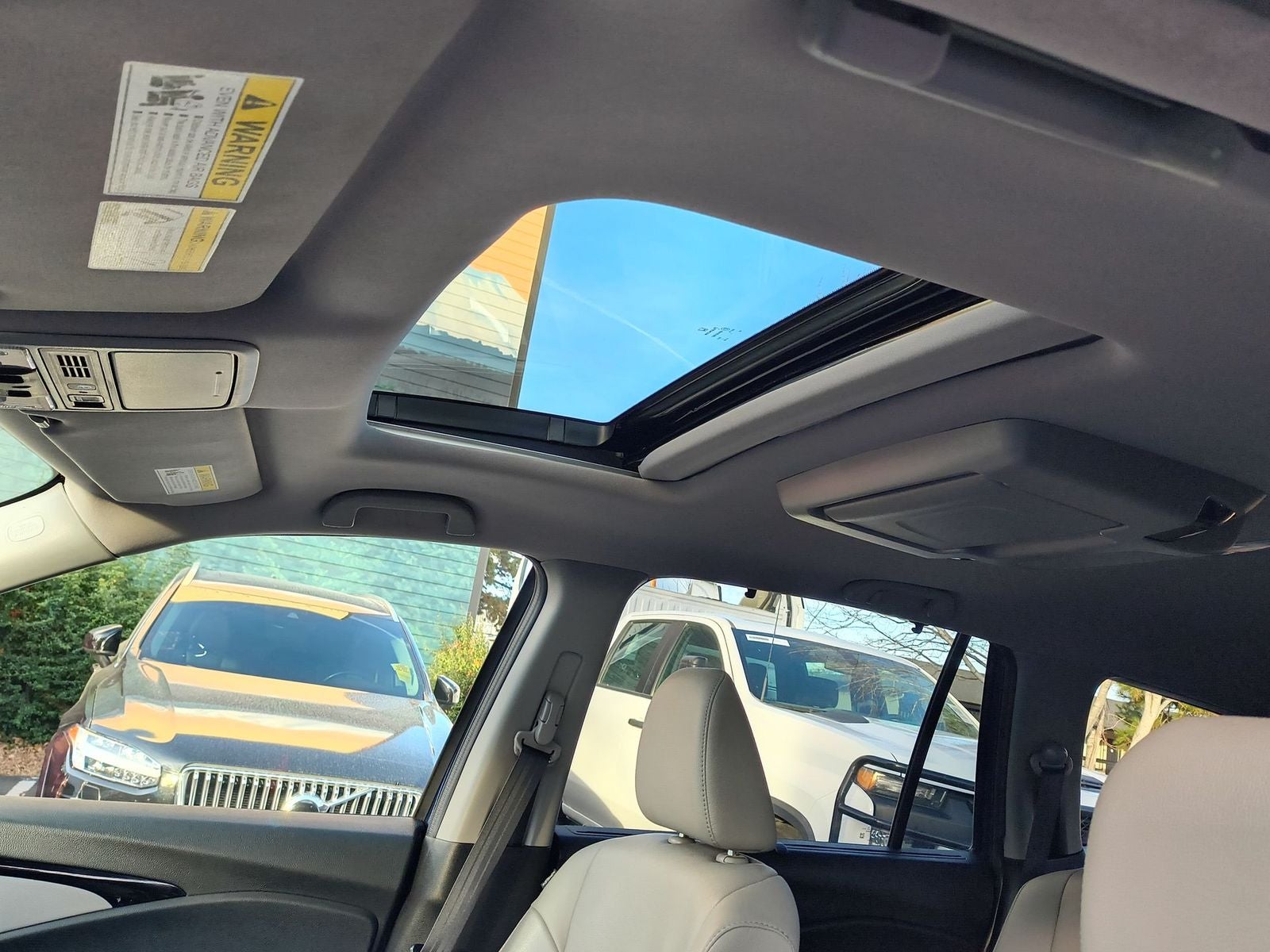 2022 Honda Pilot Touring 8 Passenger