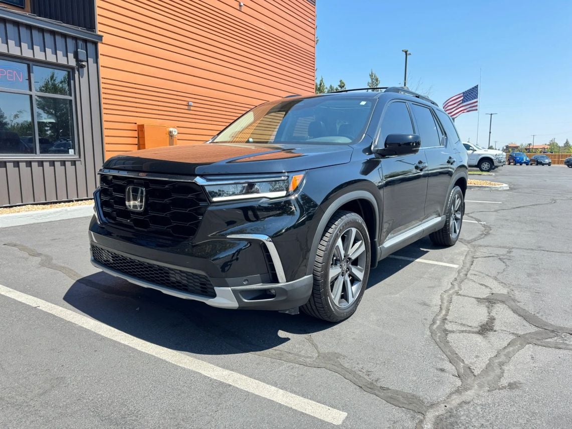 2023 Honda Pilot Touring Sport Utility 4D