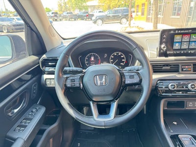 2023 Honda Pilot Touring Sport Utility 4D