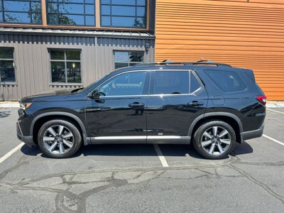 2023 Honda Pilot Touring Sport Utility 4D
