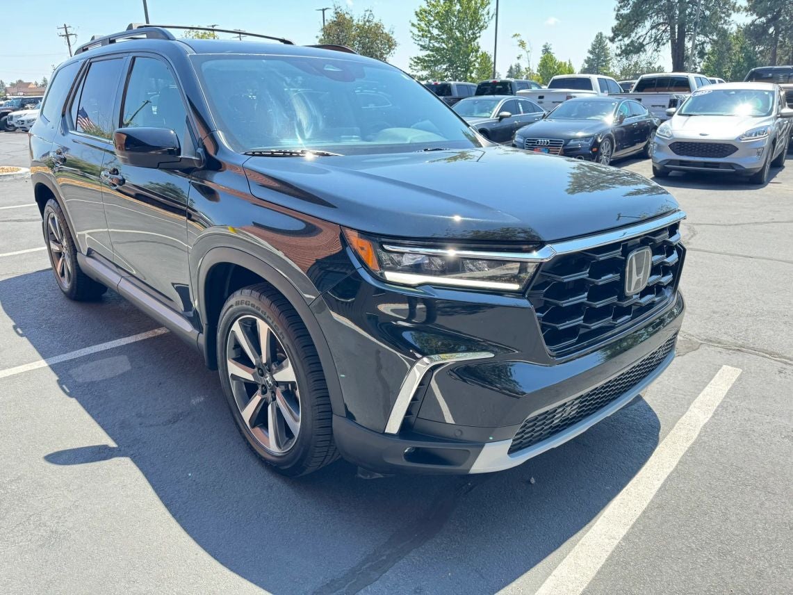 2023 Honda Pilot Touring Sport Utility 4D