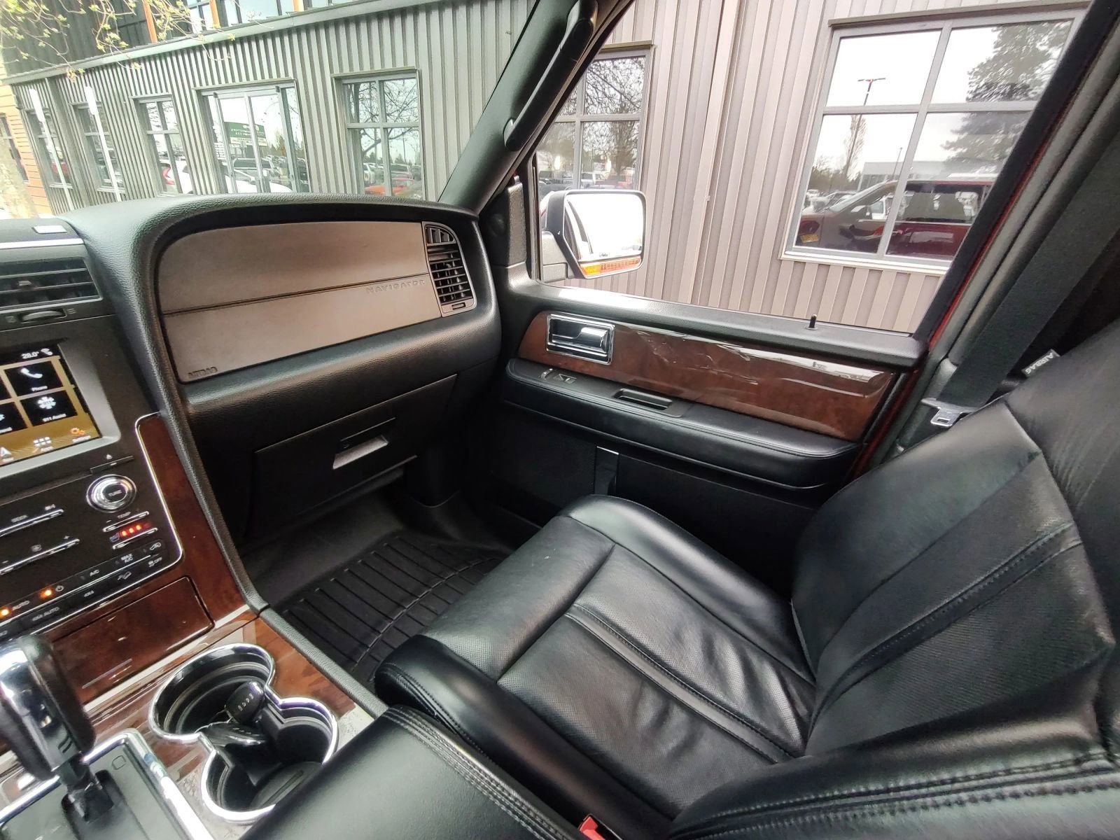 2017 Lincoln Navigator Select