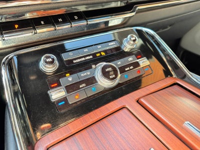 2021 Lincoln Navigator L Reserve