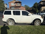 2010 Nissan Pathfinder SE Sport Utility 4D