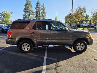 2005 Toyota Sequoia SR5