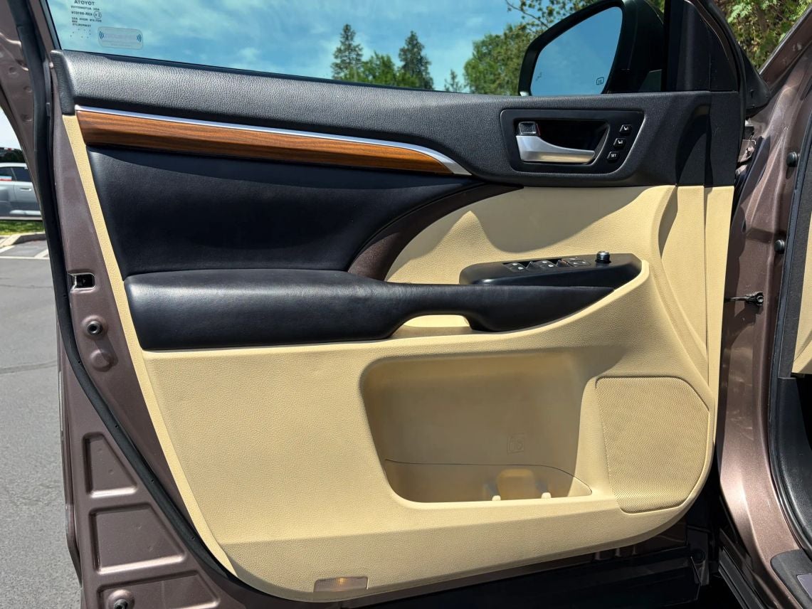 2018 Toyota Highlander Limited Sport Utility 4D