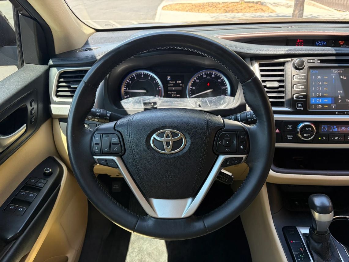2018 Toyota Highlander Limited Sport Utility 4D