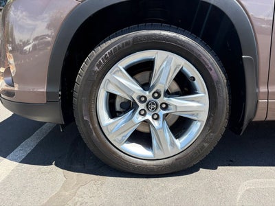 2018 Toyota Highlander Limited Sport Utility 4D