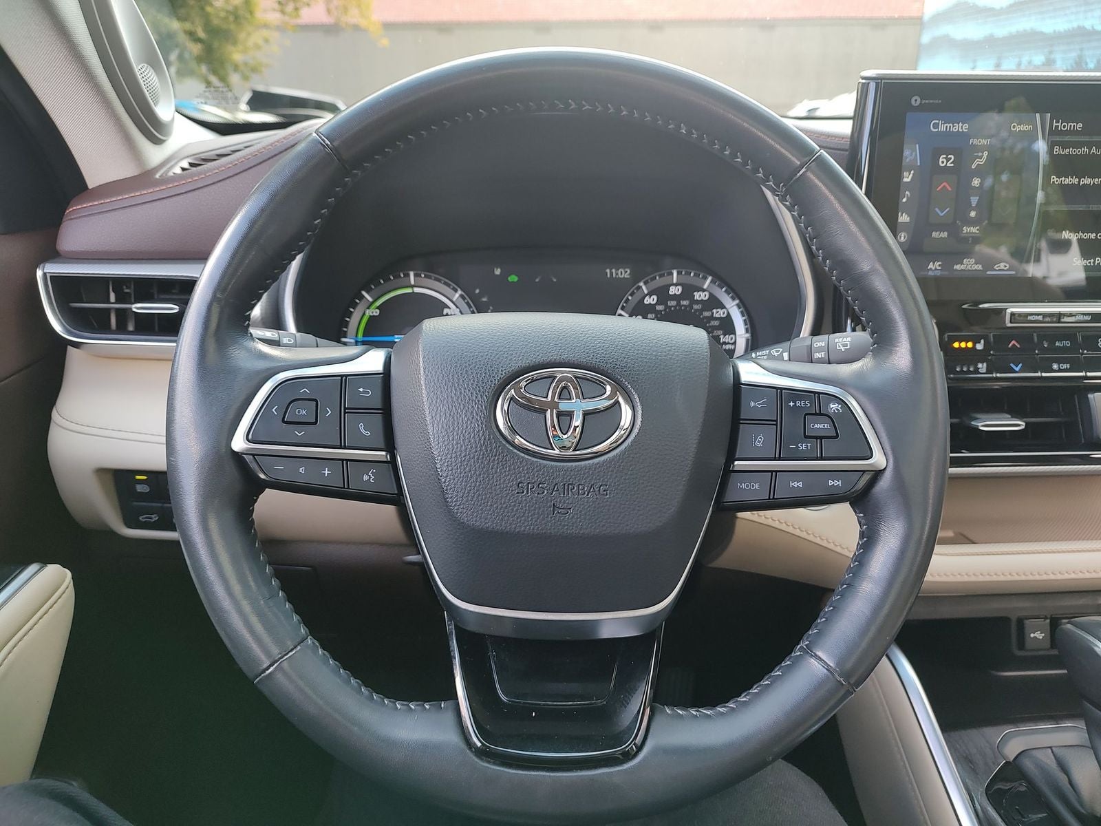 2021 Toyota Highlander Hybrid Platinum