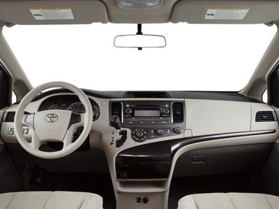2012 Toyota Sienna LE 8-Passenger