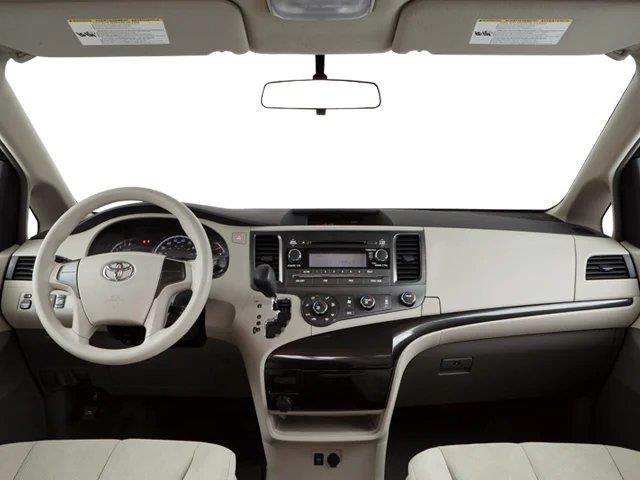 2012 Toyota Sienna LE 8-Passenger