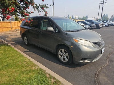 2012 Toyota Sienna LE Minivan 4D