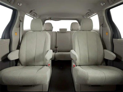 2012 Toyota Sienna LE 8-Passenger