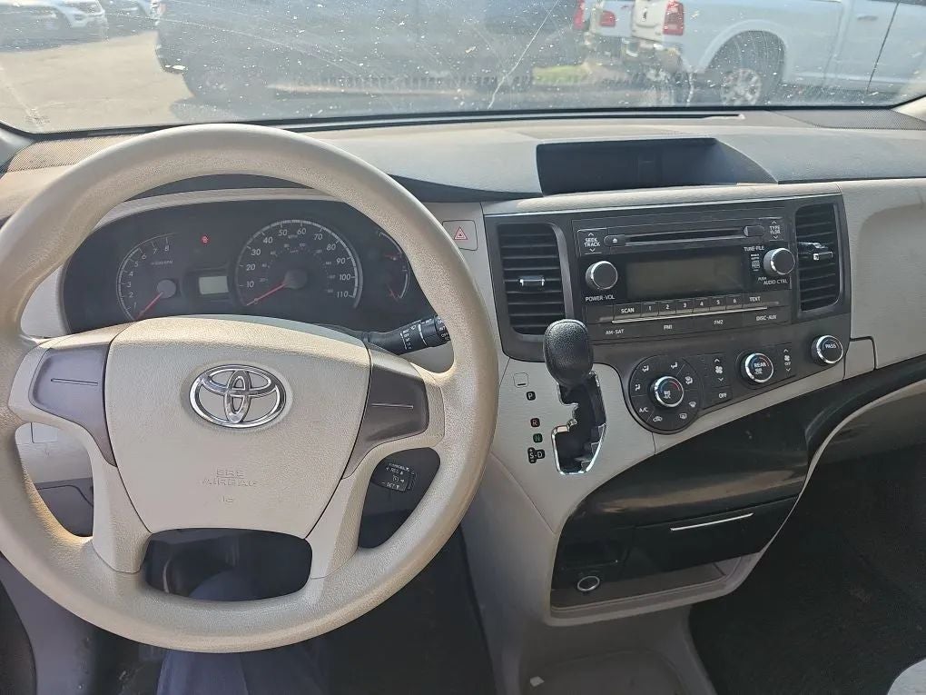 2012 Toyota Sienna LE Minivan 4D
