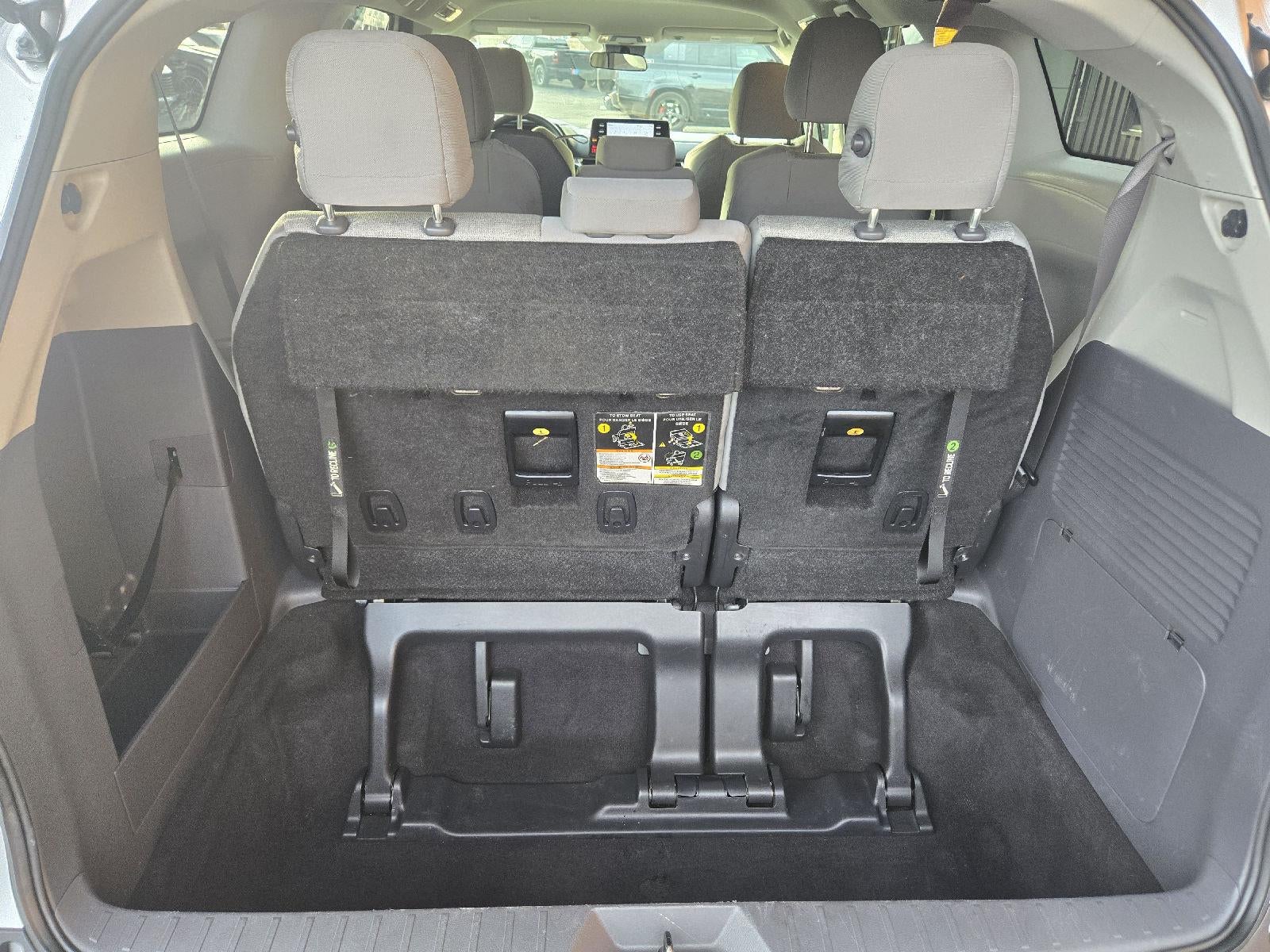 2023 Toyota Sienna LE 8-Passenger