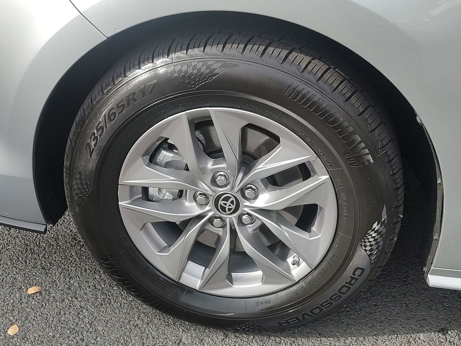 2021 Toyota Sienna LE 8 Passenger