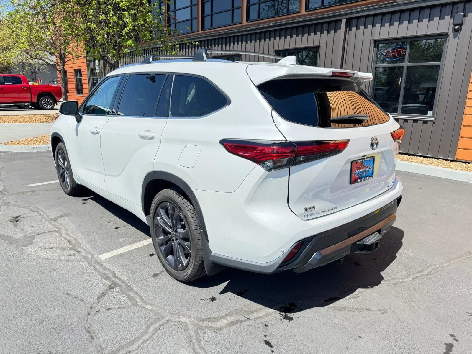 2022 Toyota Highlander Hybrid Limited