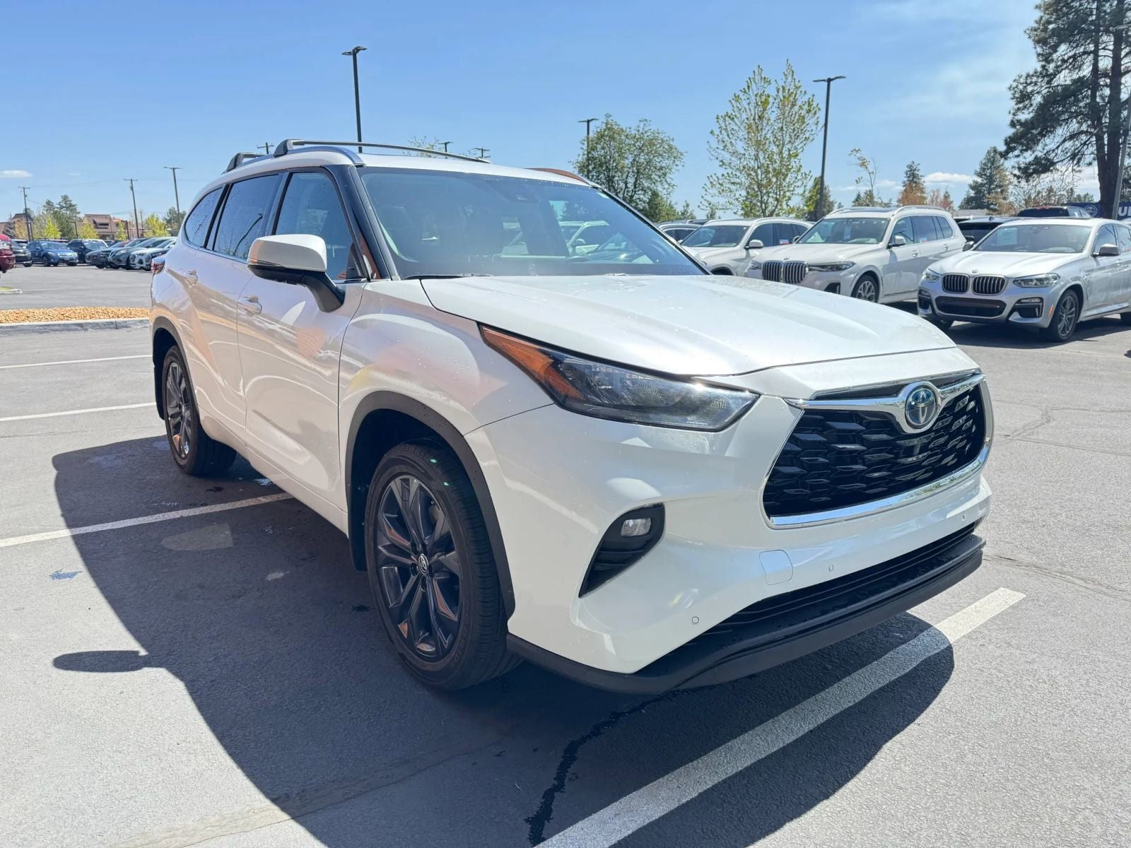 2022 Toyota Highlander Hybrid Limited