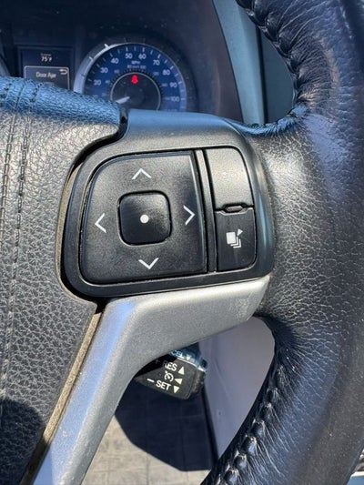 2016 Toyota Sienna XLE Minivan 4D