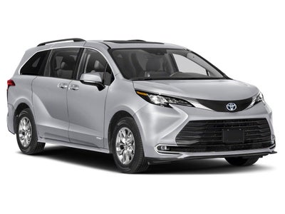2021 Toyota Sienna XLE 8-Passenger