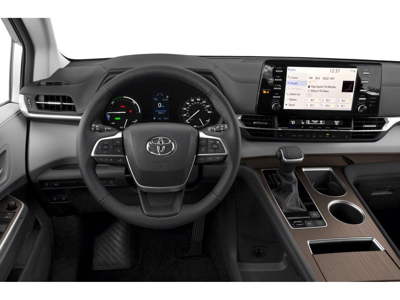 2021 Toyota Sienna XLE 8-Passenger