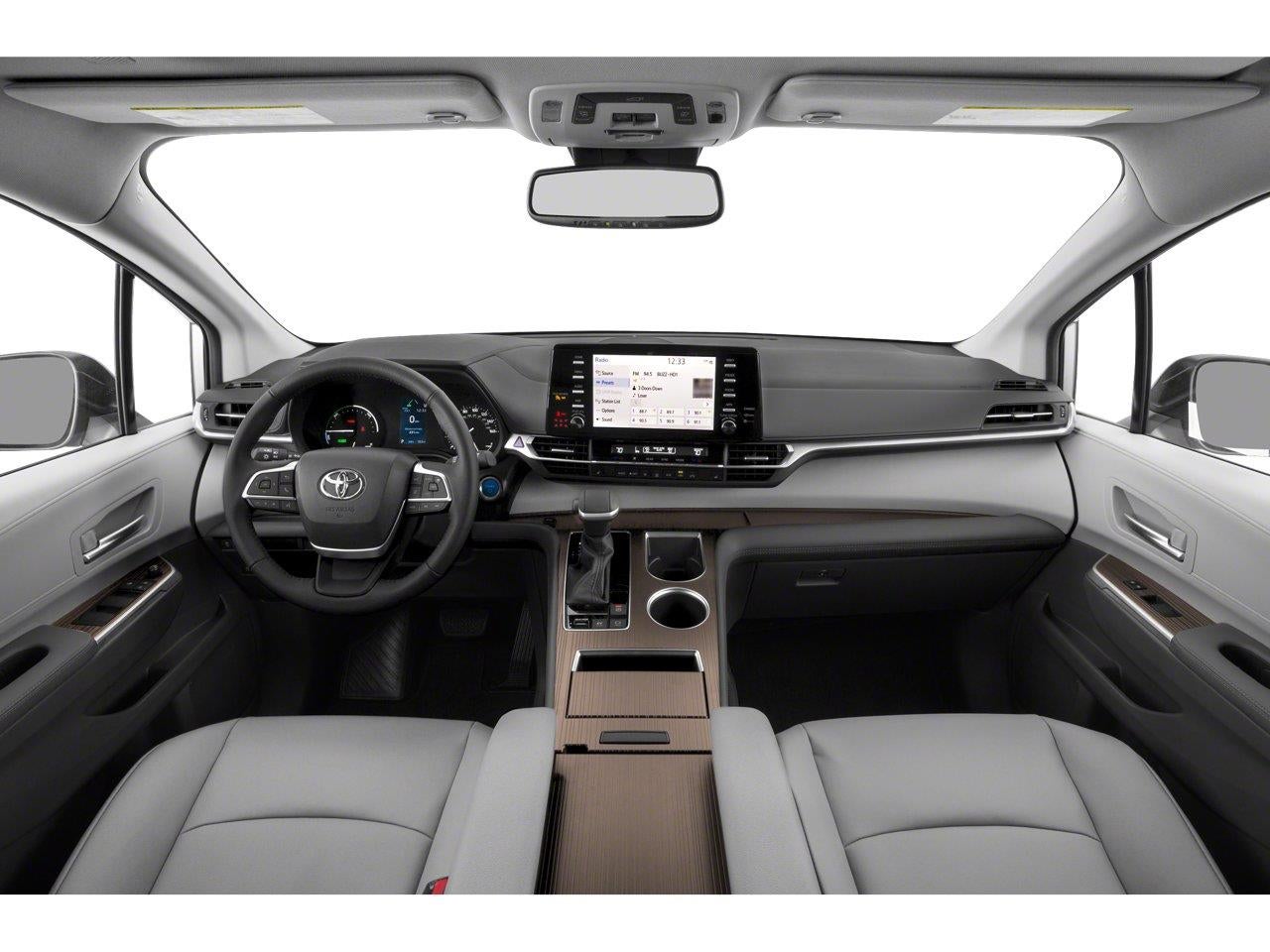 2021 Toyota Sienna XLE 8-Passenger