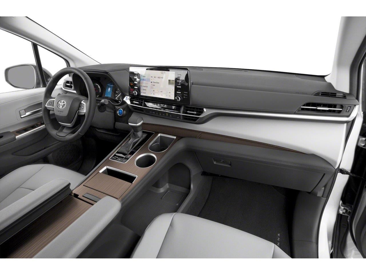 2021 Toyota Sienna XLE 8-Passenger