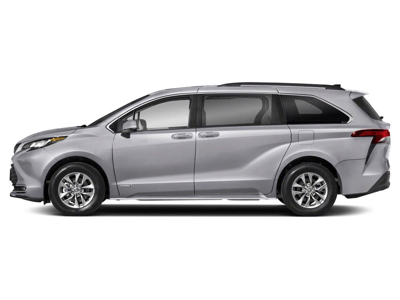 2021 Toyota Sienna XLE 8-Passenger