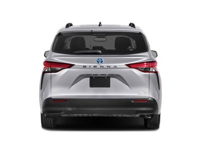 2021 Toyota Sienna XLE 8-Passenger