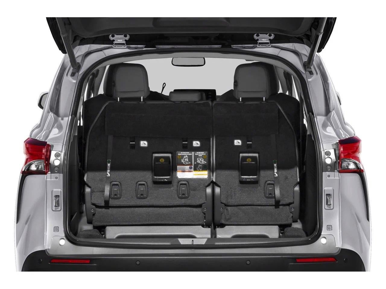 2021 Toyota Sienna XLE 8-Passenger