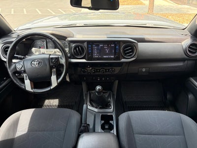 2018 Toyota Tacoma Double Cab TRD Off-Road Pickup 4D 5 ft
