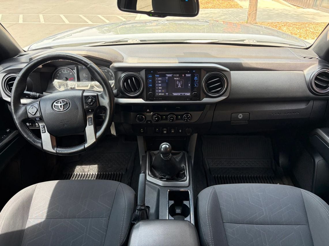 2018 Toyota Tacoma Double Cab TRD Off-Road Pickup 4D 5 ft