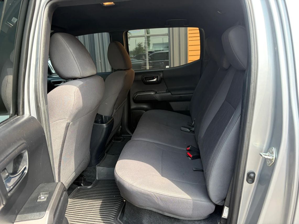 2018 Toyota Tacoma Double Cab TRD Off-Road Pickup 4D 5 ft