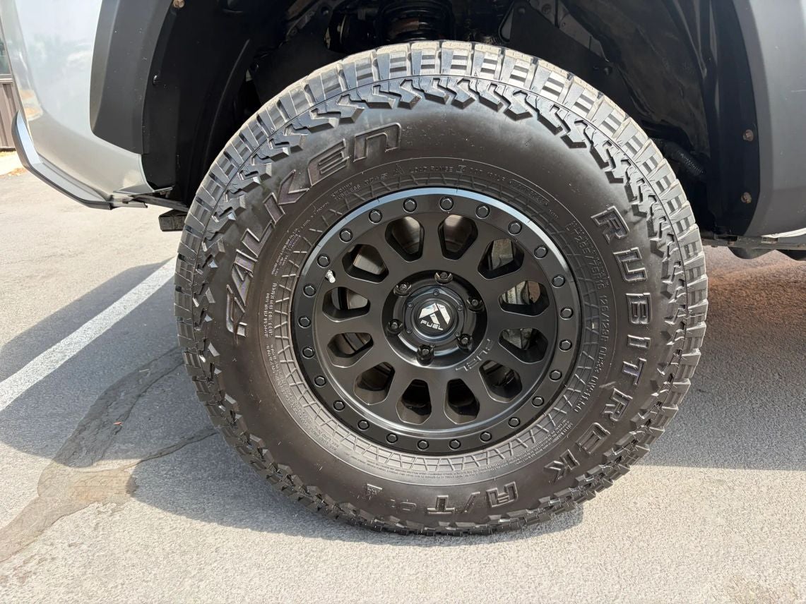2018 Toyota Tacoma Double Cab TRD Off-Road Pickup 4D 5 ft