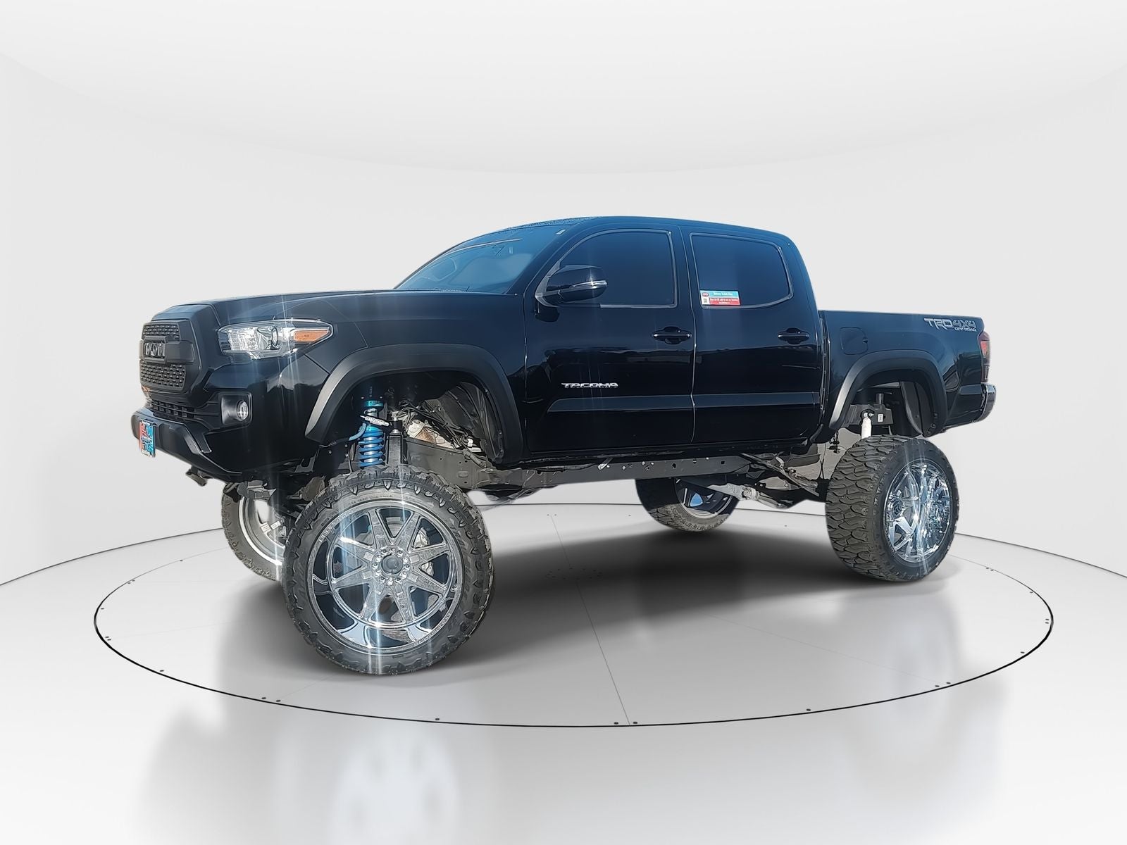 2016 Toyota Tacoma TRD Off-Road Pickup 4D 5 ft