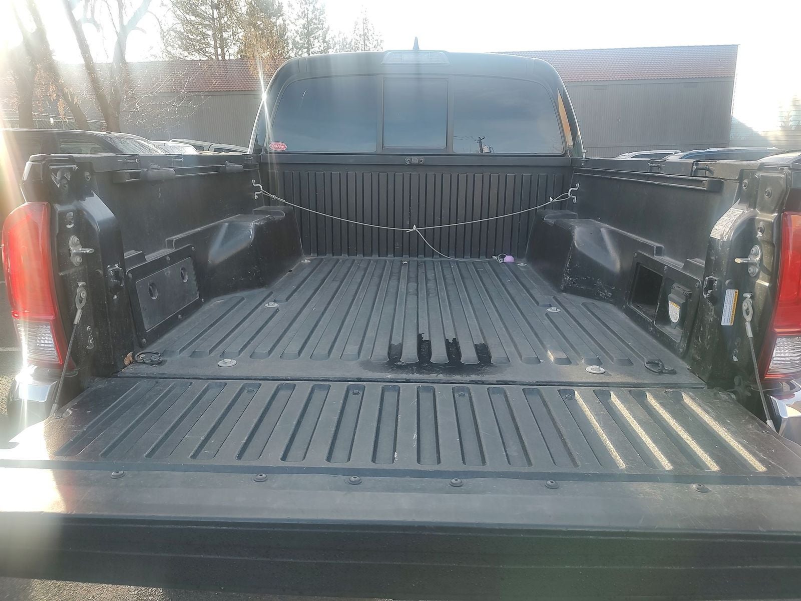 2016 Toyota Tacoma TRD Off-Road Pickup 4D 5 ft