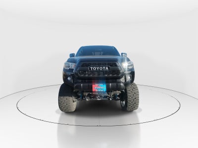 2016 Toyota Tacoma TRD Off-Road Pickup 4D 5 ft
