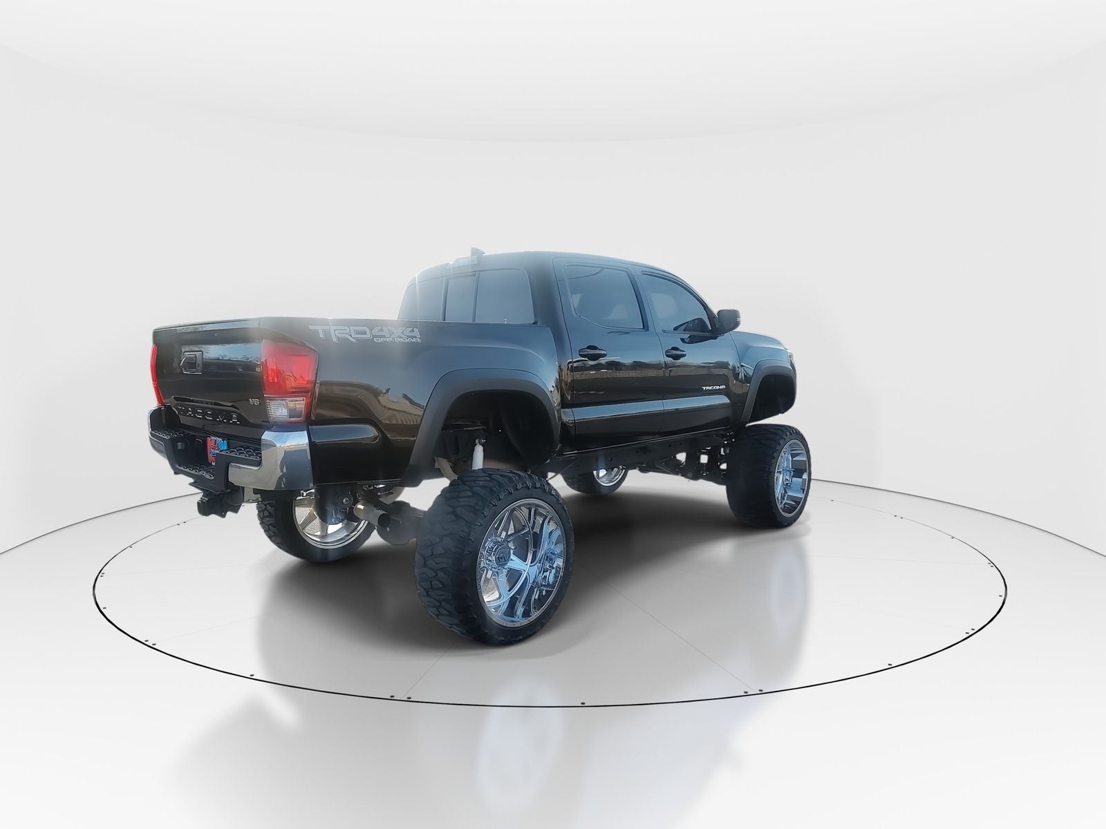 2016 Toyota Tacoma TRD Off-Road Pickup 4D 5 ft